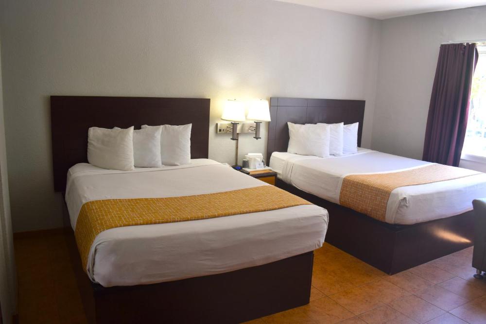 Queen Suite interior